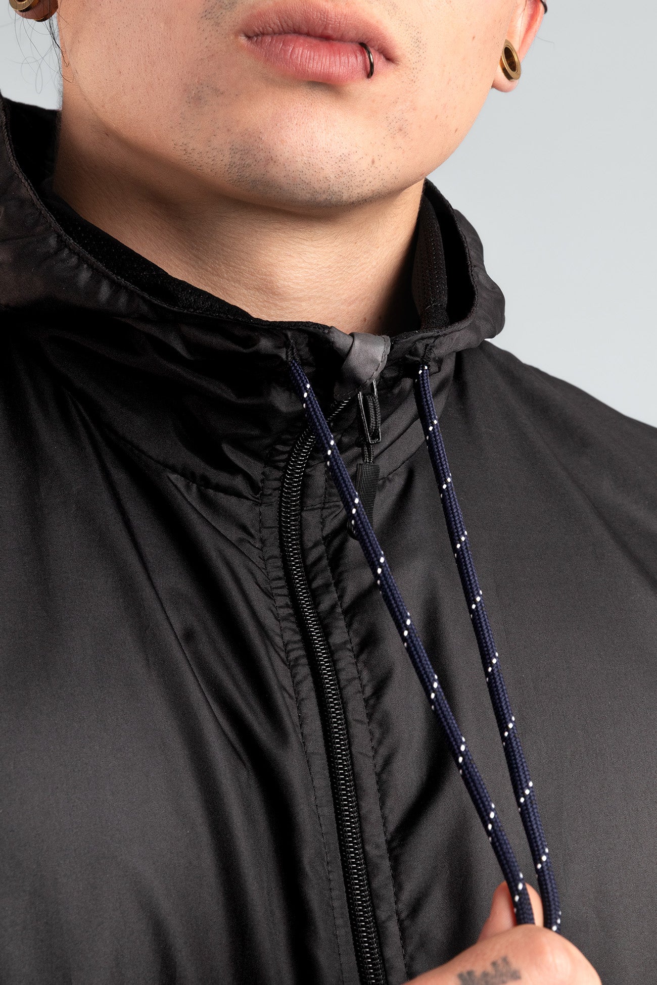 Rompevientos - JH01 | INCO