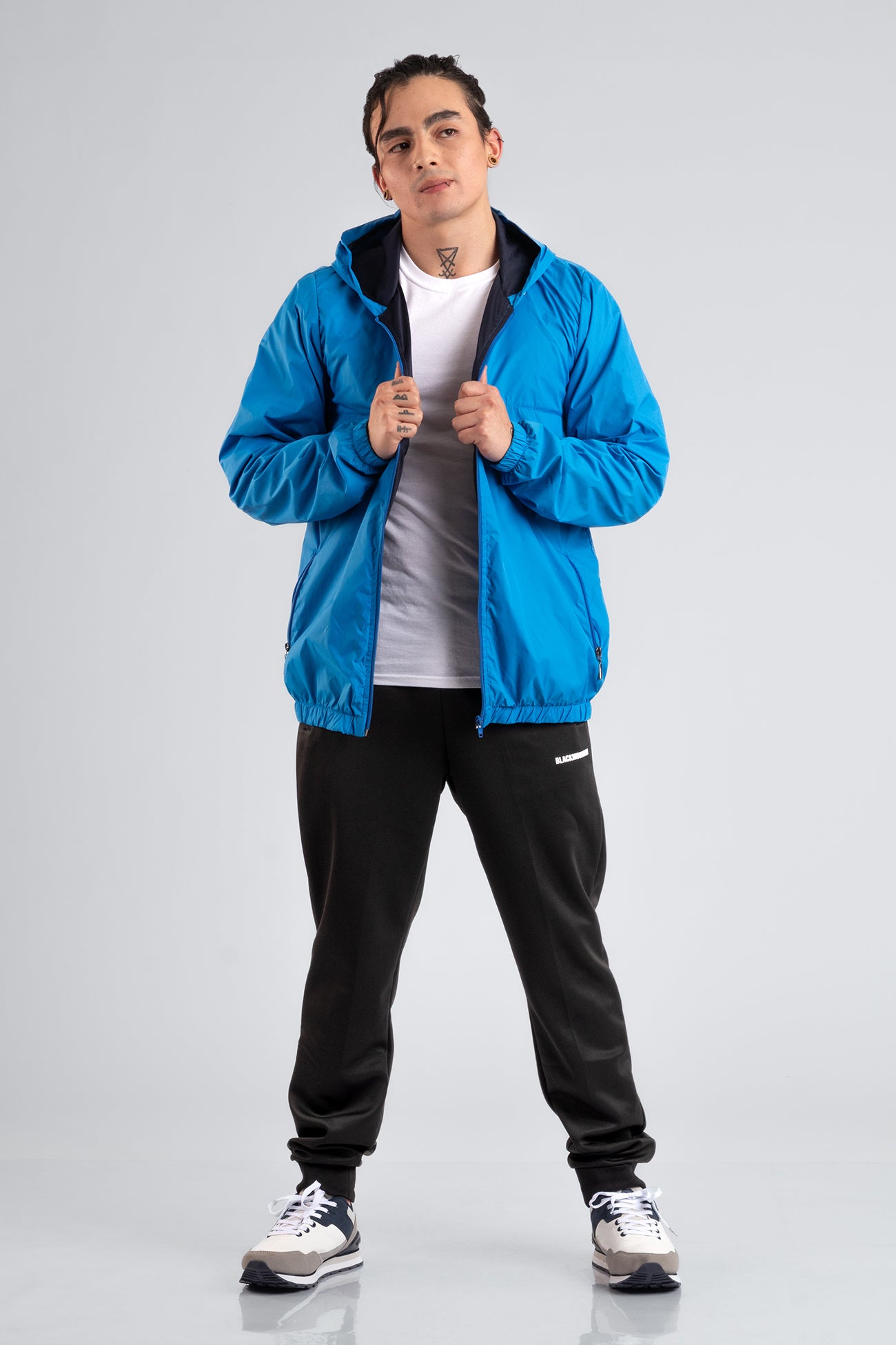 Rompevientos - JH02 | INCO