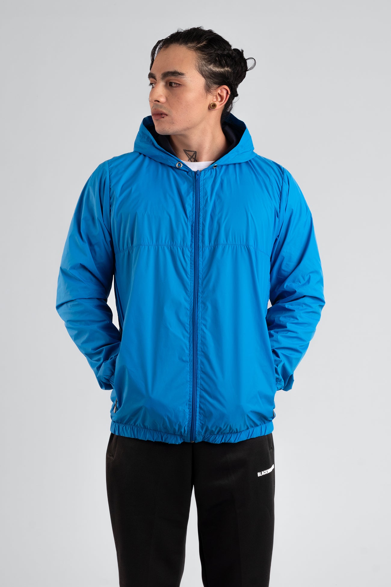 Rompevientos - JH02 | INCO