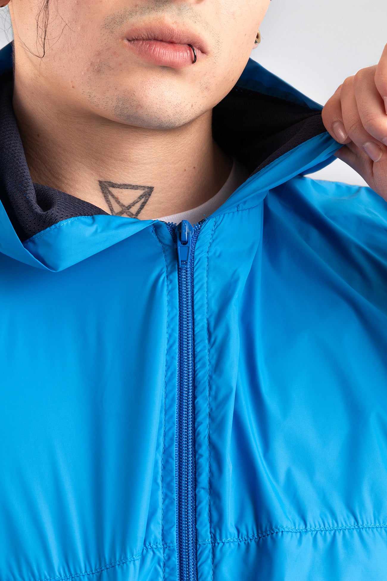 Rompevientos - JH02 | INCO