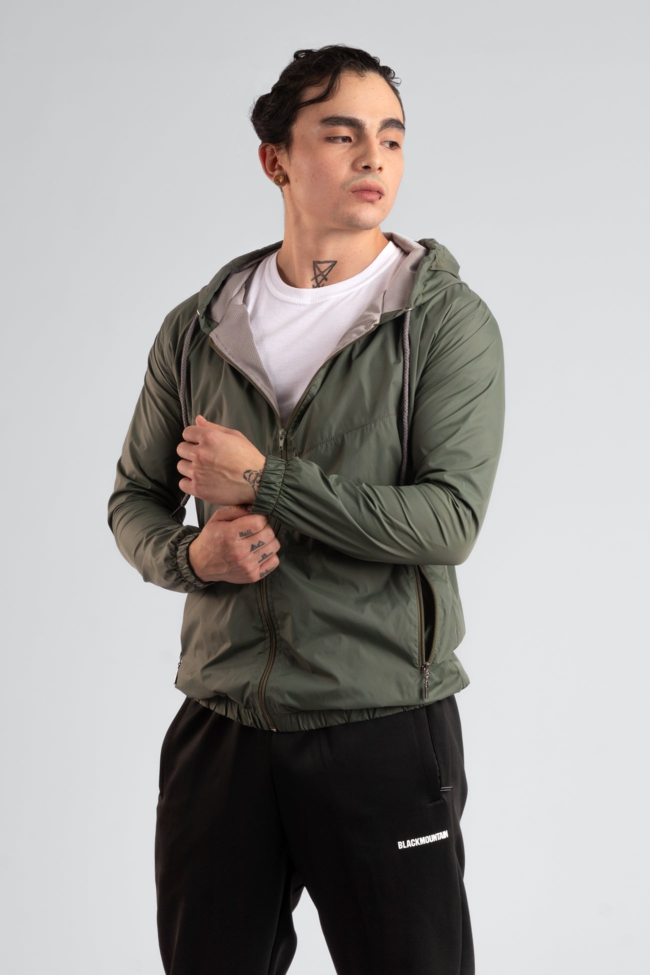 Rompevientos - JH02 | INCO